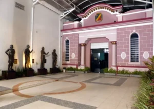 essa-camara-vereadores-caruaru-300x213 INÍCIO