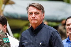 Bolsonaro-1-300x200 INÍCIO