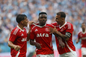 54374011685_317a9d9602_o-768x512-1-300x200 Coluna Capital Esportiva deste domingo (09): venceu e convenceu