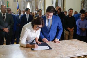 c5ba7108-8188-4466-a839-a9c3b6b741b7-300x200 Coluna Capital desta terça-feira (25): secretariado de Raquel Lyra reforçado no aspecto político