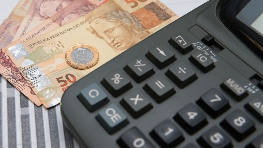 economia-dinheiro-calculadora-848x477-1 CAPITAL FINANÇAS