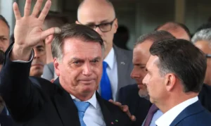 lula6384-300x179 Coluna Capital desta quinta-feira (27): gestão eficiente e moderna que fortalece a Odontologia