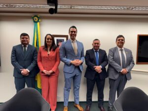 1b120e9e-97e4-43d5-8f6c-380d35e1d140-300x225 INÍCIO