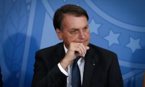 x90898571_PA-Brasilia-BSB-17-12-2020-Cerimonia-de-Posse-do-senhor-Gilson-Machado-Ministro-de-Esta.jpg.pagespeed.ic_.clB36-8w7w-300x180 INÍCIO