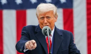 2025-04-02t203312z_419641593_rc2wpda4g660_rtrmadp_3_usa-trump-tariffs-300x179 INÍCIO
