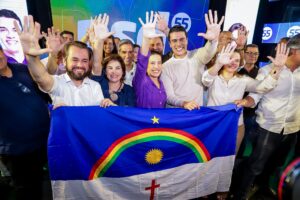 862e2101-ea5b-4eeb-9599-5d8c3fdfb4d7-300x200 COLUNA CAPITAL