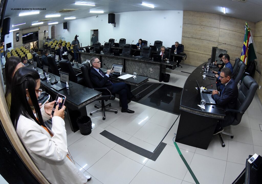 Imagem-do-WhatsApp-de-2025-08-26-as-19.44.55_f567a2ce-1024x720 COLUNA CAPITAL