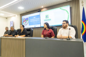 112A0684-300x200 INÍCIO