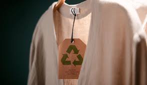 9daa688b-2b53-42c1-93de-5d64e2fde107 CAPITAL FASHION