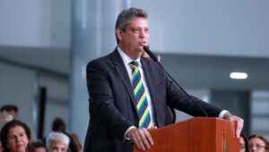 marcio-macedo-governo-esta-de-portas-abertas-a-participacao-social-300x170 INÍCIO