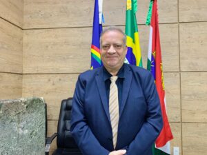 55890353-3506-436e-bbd6-34f6155fd3be-300x225 INÍCIO