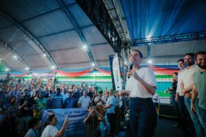 c9a04cf1-caa7-44b0-b713-79d51d181ccd-300x200 INÍCIO