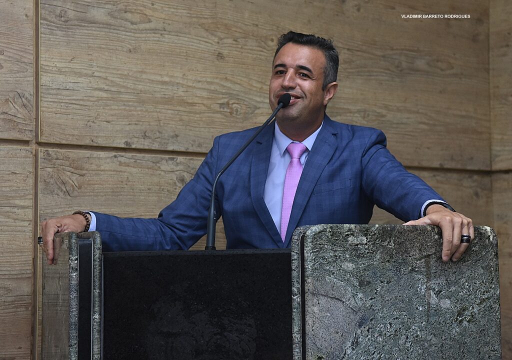 BRUNO-TRIBUNA-1024x720 INÍCIO