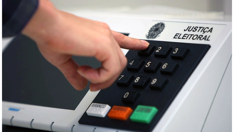 119652067_29211044970_42b963c96c_c COLUNA CAPITAL