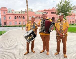 197567c2-1a3f-49a0-b0b7-f51c633b0e46-300x233 INÍCIO