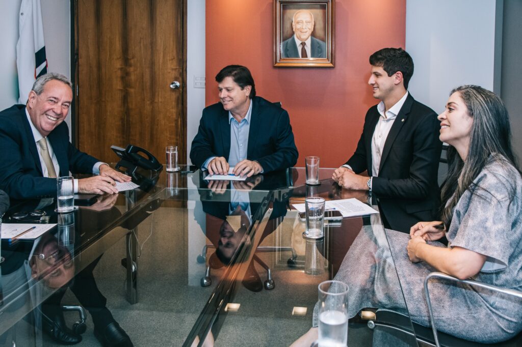 f845490f-227e-48ab-8d46-248a4a0f1e0f-1024x682 COLUNA CAPITAL