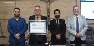 Câmara de Caruaru homenageia Alexandre Jorge com Título de Cidadão