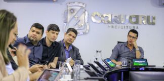 Prefeito Rodrigo Pinheiro se reúne com empresa que ganhou concessão da Compesa para cobrar mais agilidade nas obras em Caruaru