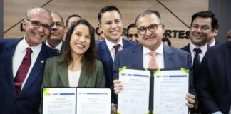 Após anúncio de retomada da Transnordestina, governadora Raquel Lyra e ministro dos Transportes, George Santoro, garantem R$ 473 milhões em obras de infraestrutura