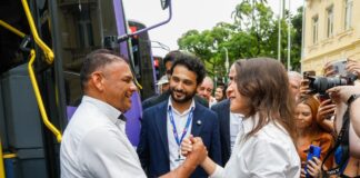Governadora Raquel Lyra entrega novos 40 ônibus e avança na renovação da frota do transporte na Região Metropolitana do Recife
