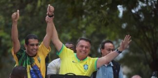 Deputado Fernando Rodolfo é condenado a pagar quase R$ 60 mil por evento com Bolsonaro em Caruaru