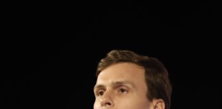 Miguel Coelho anuncia candidatura à Câmara Federal e reforça palanque de Raquel Lyra em Pernambuco